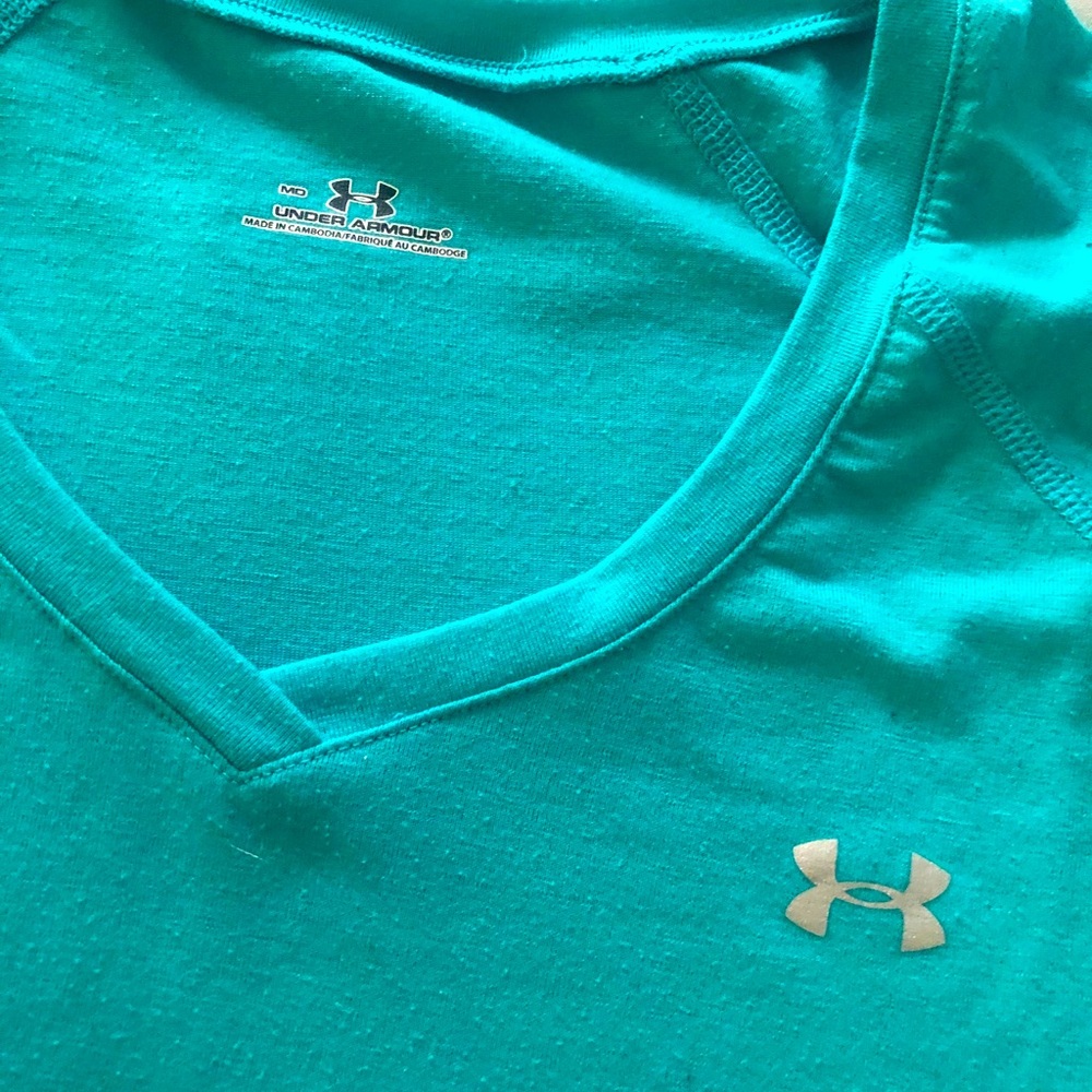 Women’s Under Armour Workout Shirt